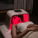 Zoovela™ - LED Light Therapy
